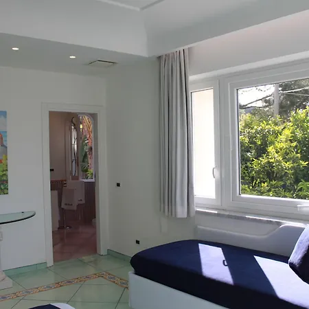 Marinella Bed & Breakfast