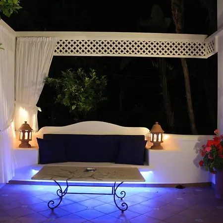 Marinella Bed & Breakfast